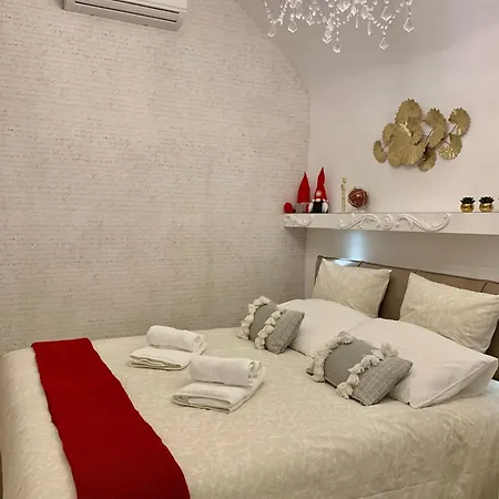 Apartament Porta Dei Mori *